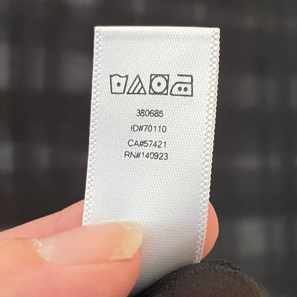 2016 LOFT Sheer Blouse - Picture 9 of 9